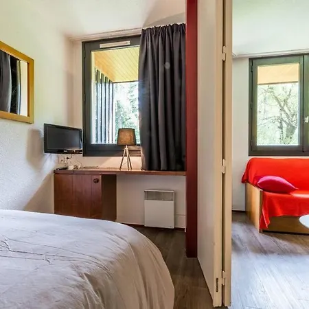Au Coeur De Chamonix, Un Ecrin De Verdure Apartment *
